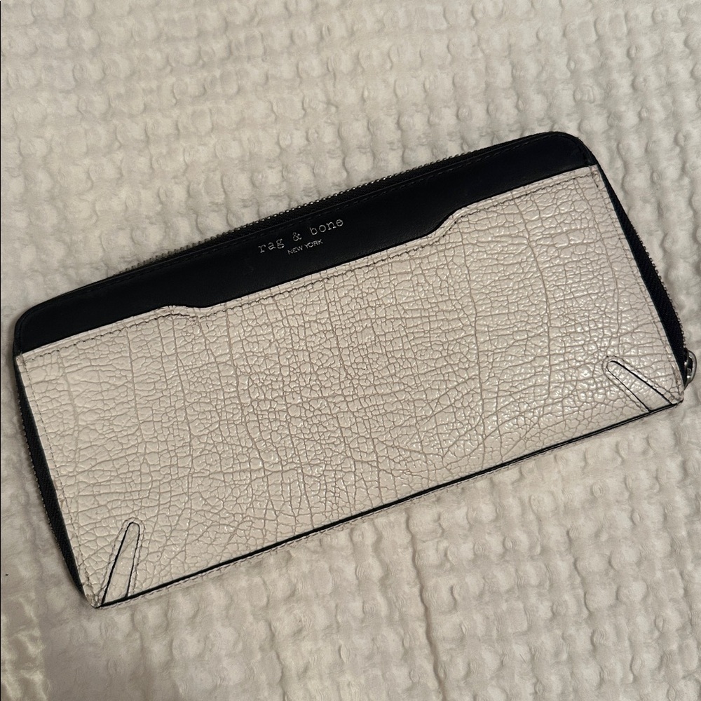 Rag & Bone Monochrome Textured Wallet